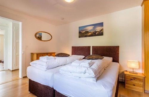 Sundlauenen Apartment | Hotel Sterne - Apartment with Balcony