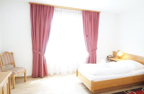 Rohr Hotel | Hotel Sternen