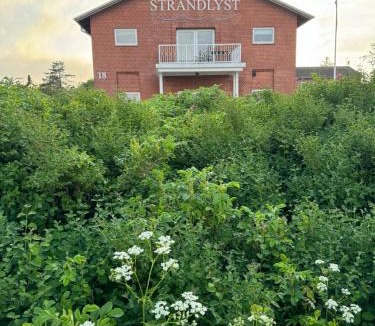 Hirtshals Hotel | Hotel Strandlyst Badehotel