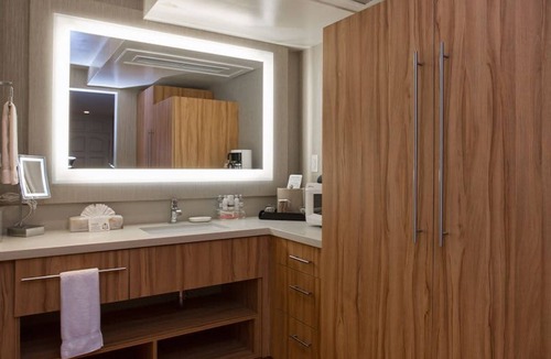 Old Mountain View Hotel | Hotel Strata