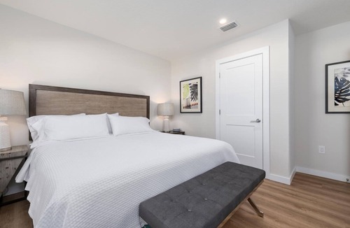 Nokomis Hotel | Hotel Studio (Ground Level) - Unit B