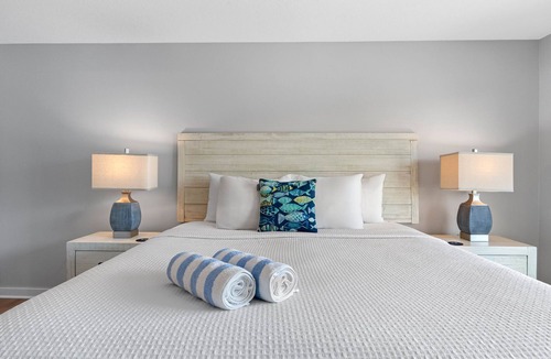 Nokomis Hotel | Hotel Studio (Second Level) - Unit D