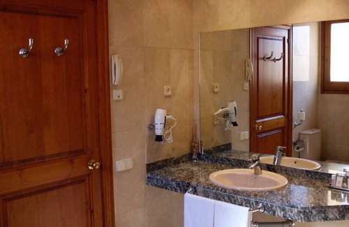 Sant Celoni Hotel | Hotel Suis
