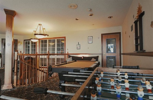 Wilkes-Barre Hotel | Hotel suite with AC, WiFi, fitness room in welcoming Wilkes-Barre