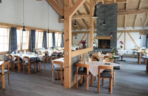 Surcuolm Hotel | Hotel Surselva