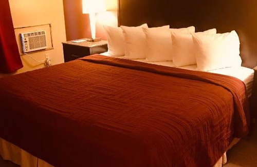 Millinocket Hotel | Hotel Terrace