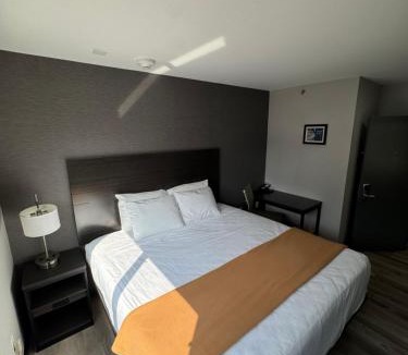 Queens Hotel | Hotel The Villa - Long Island City