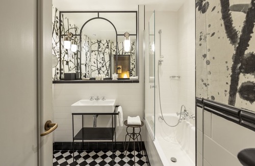Palais-Royal Hotel | Hotel Therese