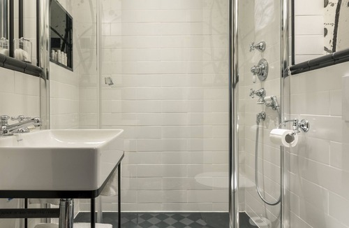 Palais-Royal Hotel | Hotel Therese