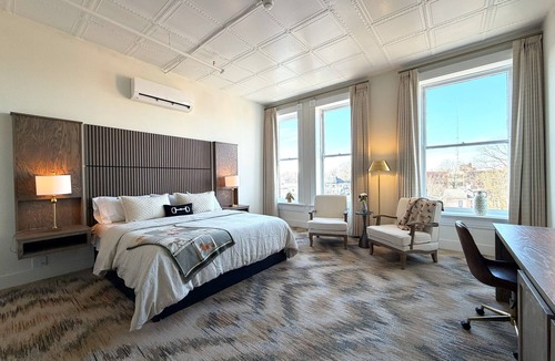 Paris Hotel | Hotel Thoroughbred