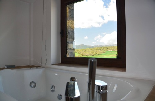 Ainsa-Sobrarbe Hotel | Hotel Tierra Buxo - Adults Only