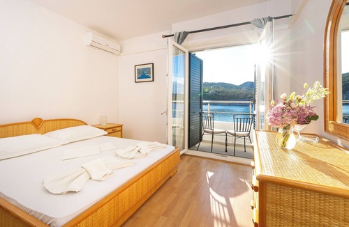 Pokrivenik Hotel | Hotel Timun