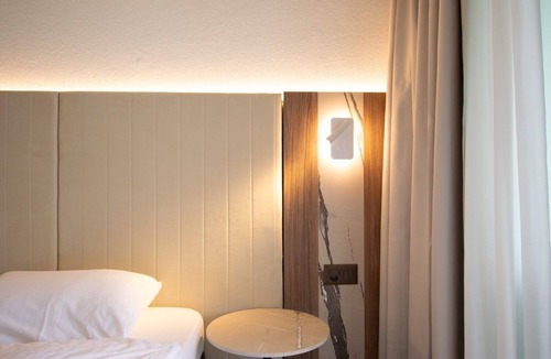 Arcegno Hotel | Hotel Tiziana
