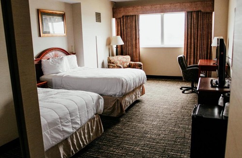 Topeka Hotel | Hotel Topeka at City Center