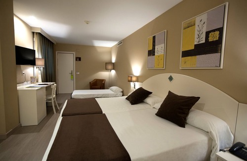 Old Town Hotel | Hotel Torico Plaza