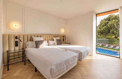 Navata Hotel | Hotel TorreMirona Golf & Spa