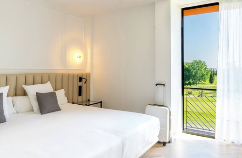 Navata Hotel | Hotel TorreMirona Golf & Spa