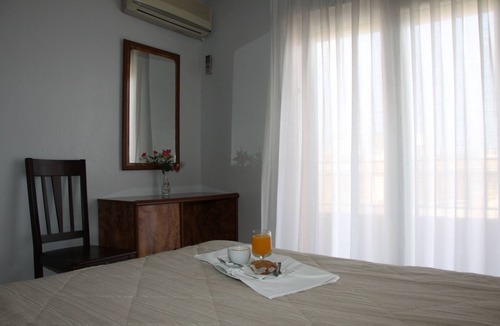 Santiago de la Ribera Hotel | Hotel Trabuco