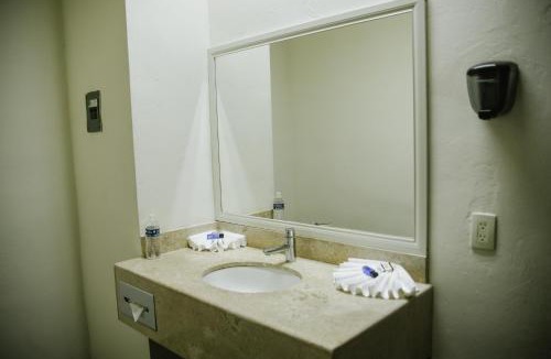 Ciudad Madero Hotel | Hotel Tres Soles