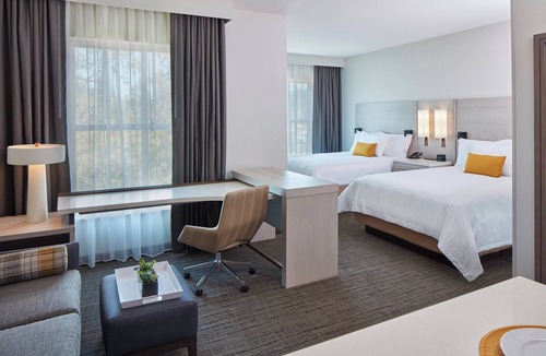 Healdsburg Hotel | Hotel Trio Healdsburg