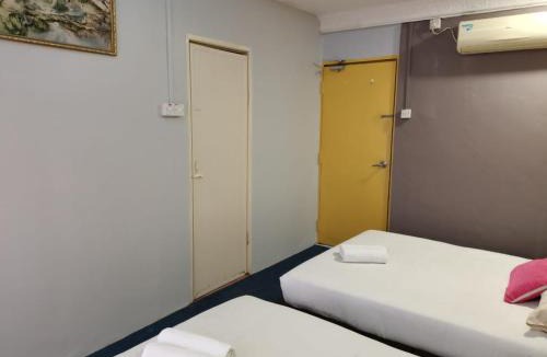 Kampung Sengat Hotel | Hotel Tropicanna Pulai Point