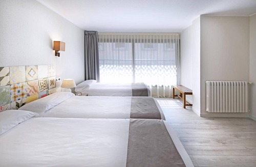 Avinguda de Carlemany Hotel | Hotel Tudel