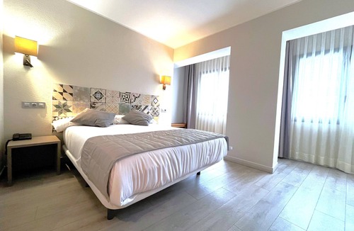Avinguda de Carlemany Hotel | Hotel Tudel