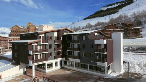 Mont-de-Lans Hotel | Hotel Turan & Spa