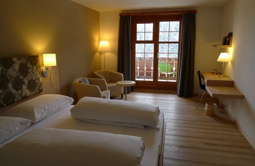 Tavanasa Hotel | Hotel Ucliva