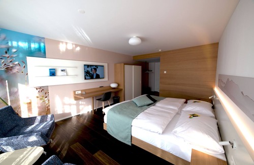 Oberaegeri Hotel | Hotel und Seminarhaus Ländli