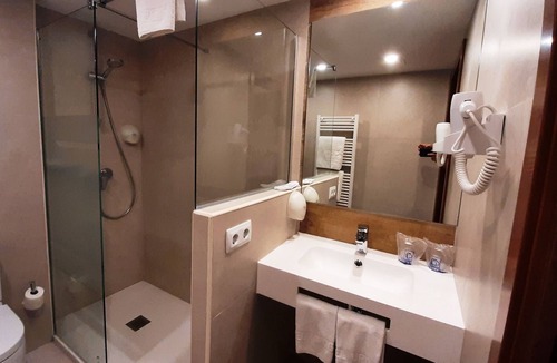 Vielha Hotel | Hotel Urogallo