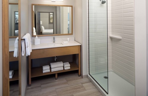 Orono Hotel | Hotel Ursa