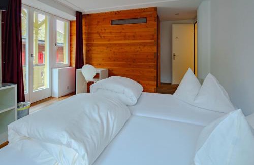 Curaglia Hotel | Hotel Vallatscha