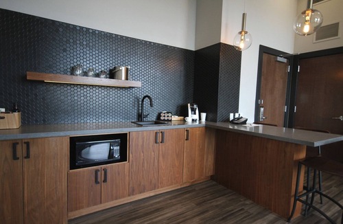 Downtown Springfield Hotel | Hotel Vandivort