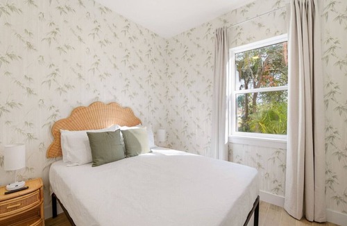 Coquina Gables Bed & Breakfast | Hotel Vecina - Book the entire 16 room hotel!