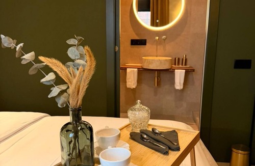 Canet de Mar Hotel | Hotel Vella Nit