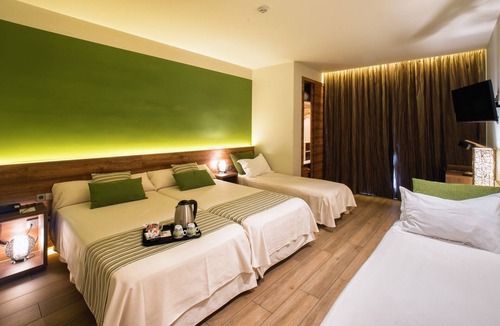 Canada Hermosa Hotel | Hotel Venta Baños