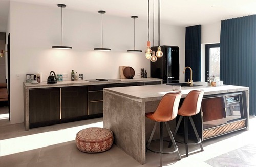 Varde House | Hotel vibe in architectural settings