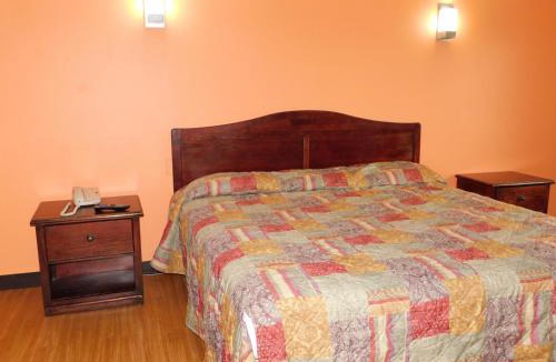 Monmouth Junction Hotel | Hotel Vicenza