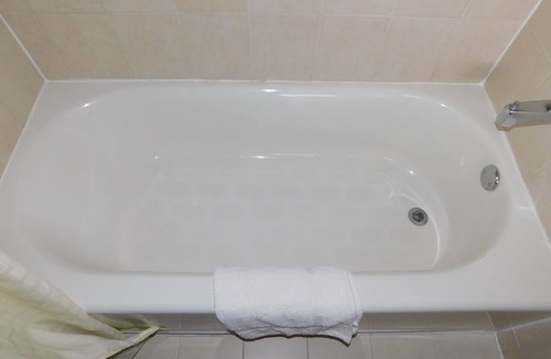 Monmouth Junction Hotel | Hotel Vicenza