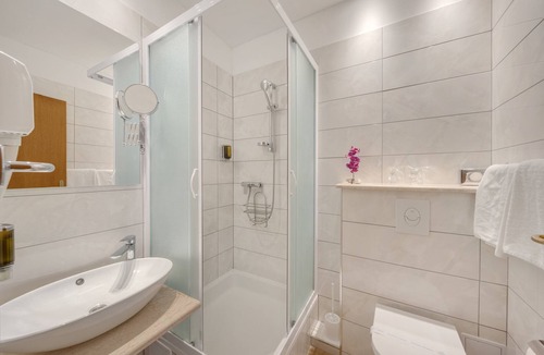 Supetar Hotel | Hotel Villa Adriatica - Adults only