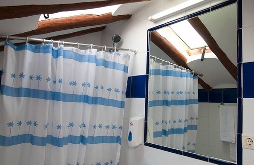 Ayerbe Hotel | Hotel Villa de Ayerbe