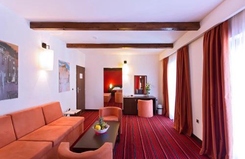 Sveti Filip i Jakov Hotel | Hotel Villa Donat