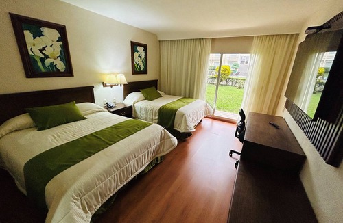 Cordoba Hotel | Hotel Villa Florida Córdoba