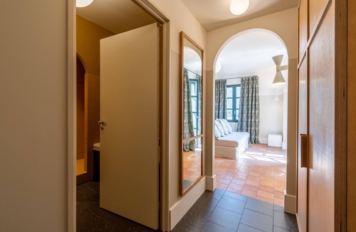 L'Ile-Rousse Hotel | Hotel Villa Joséphine