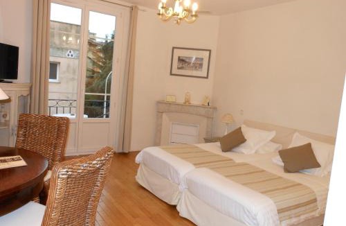 Les Baumettes Hotel | Hotel Villa Les Cygnes