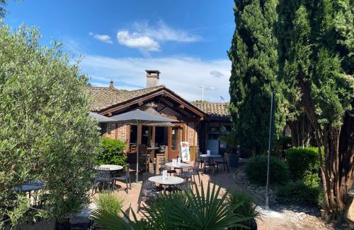 Tournus Hotel | Hotel Village Motel