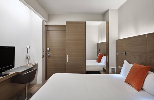 Zaragoza Old Town Hotel | Hotel Vincci Zentro Zaragoza