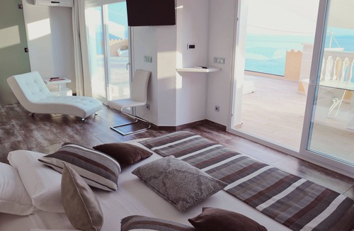 Almadraba-Canyelles Hotel | Hotel Vistabella
