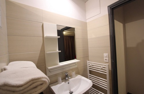 Purpan Hotel | Hotel Vol de Nuit